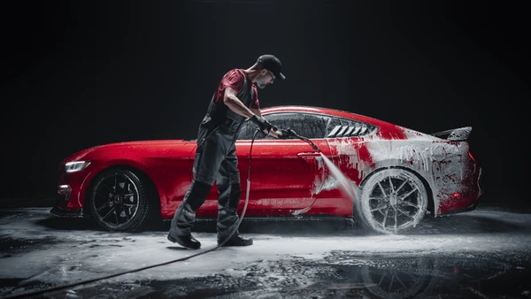 car wash expert using water 600nw 2287564617